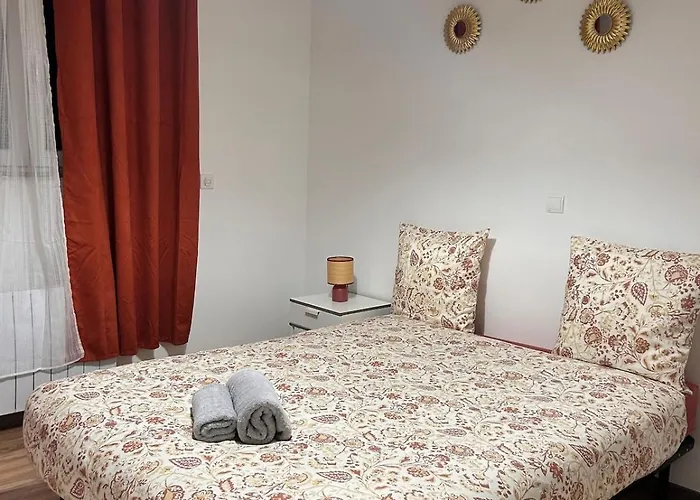 Daire Avec 2 Jardin Prive Parking Gratuit